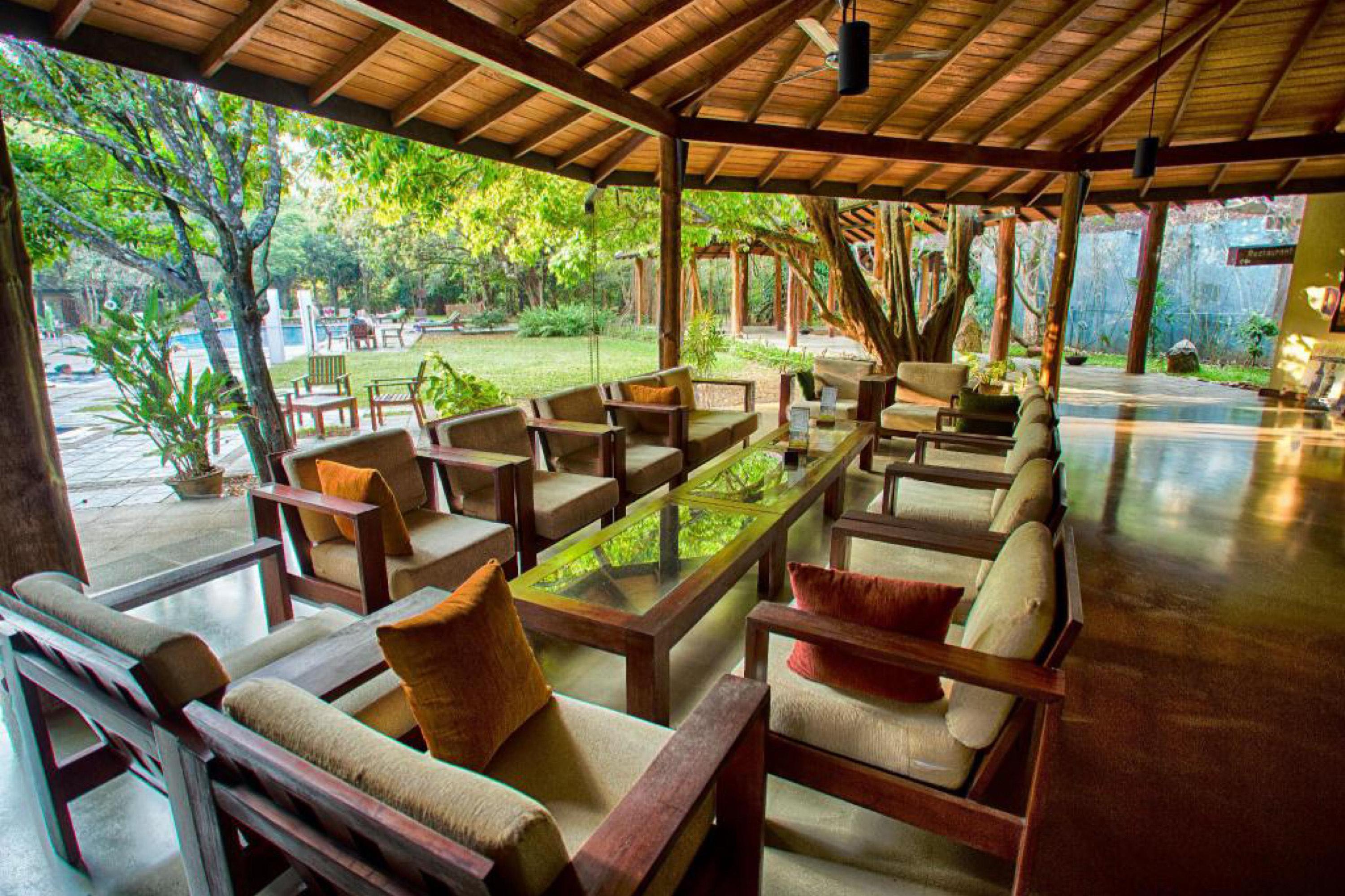 Hotel Sigiriya Ngoại thất bức ảnh The interior of the restaurant