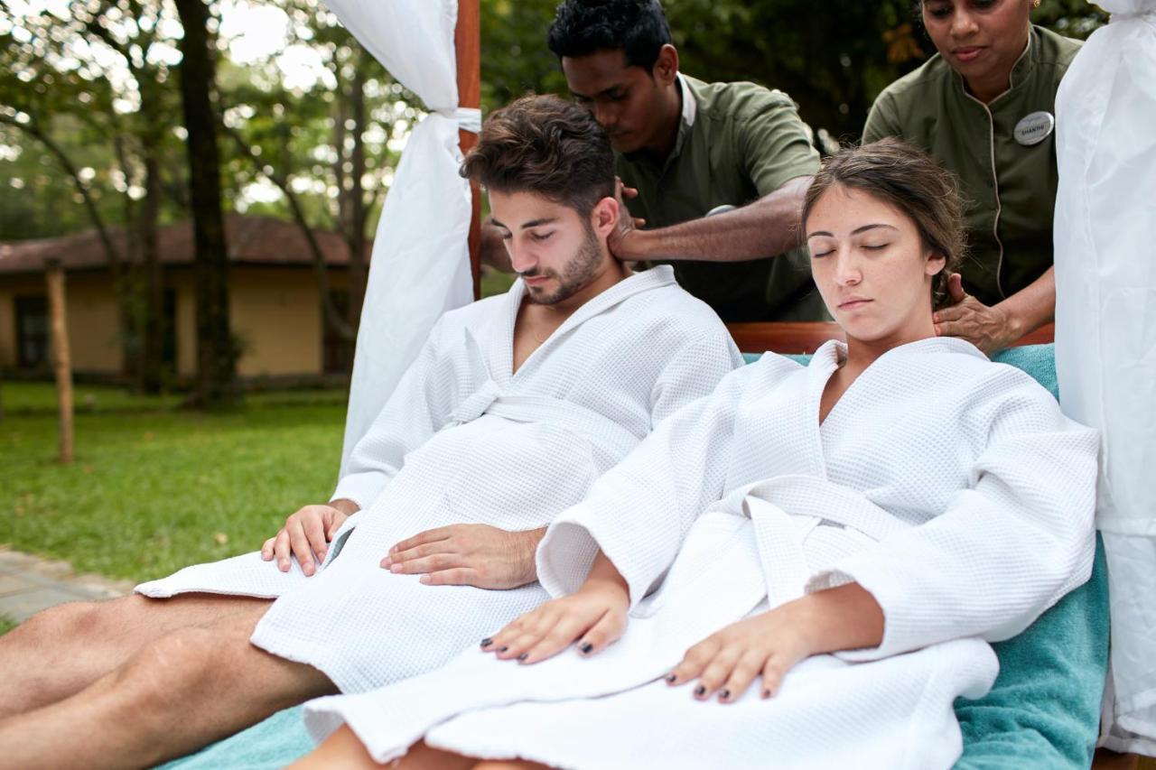 Hotel Sigiriya Ngoại thất bức ảnh Spa treatment